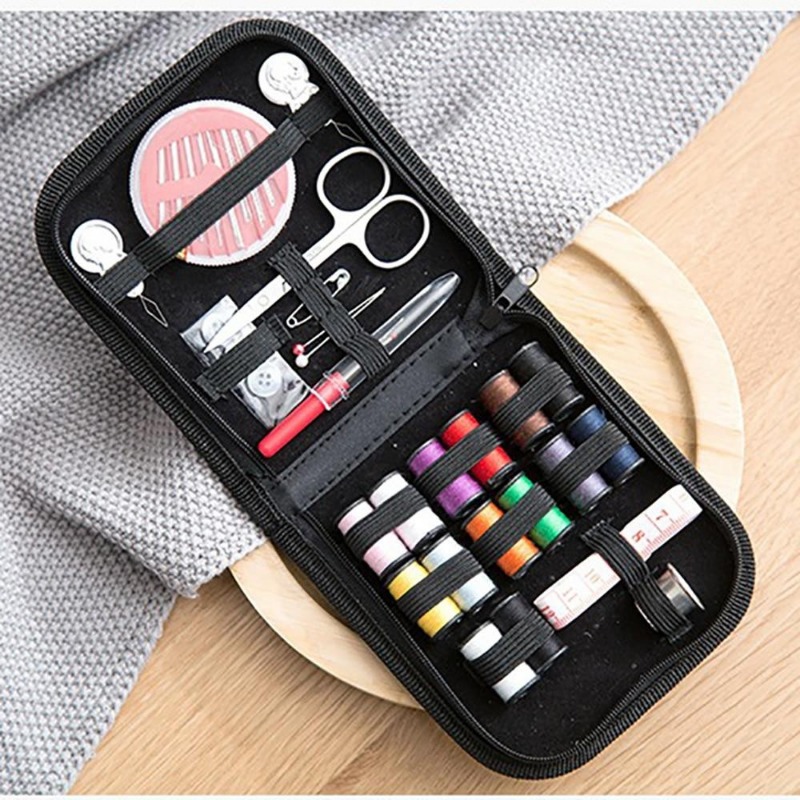مجموعة خياطة محمولة للسفر والم - مراجعة Travel Accessories Gift Set وسعره