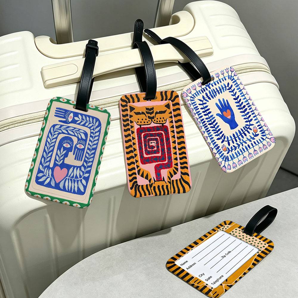 بطاقة تعريف أمتعة من البلاستيك - مراجعة Travel Accessories Egypt وسعره